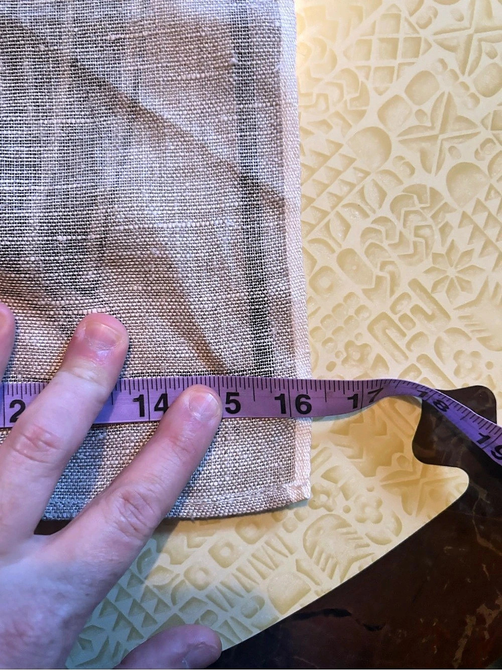 Vintage Kwakuitl Thunderbird by C. Harper Linen Hand Towel Beige & Green - Picture 7 of 8